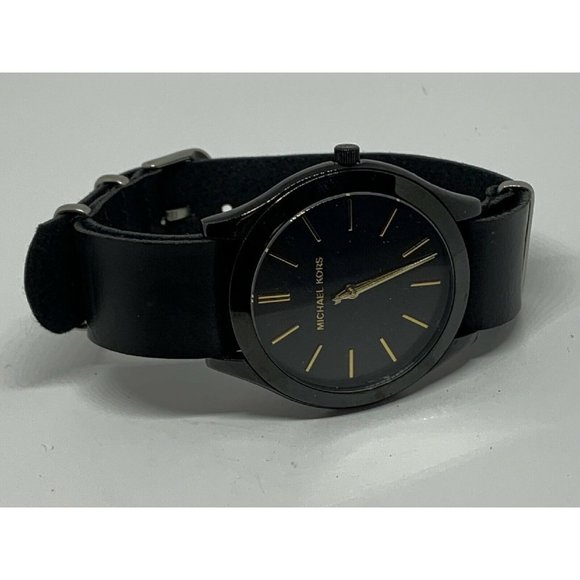 Michael Kors MK3221 Unisex Black Leather Analog Bl